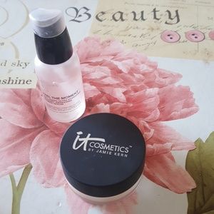It Cosmetics Bye Bye Pores and Feel the Moment